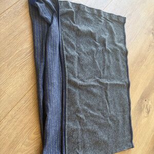 Lululemon circle scarf